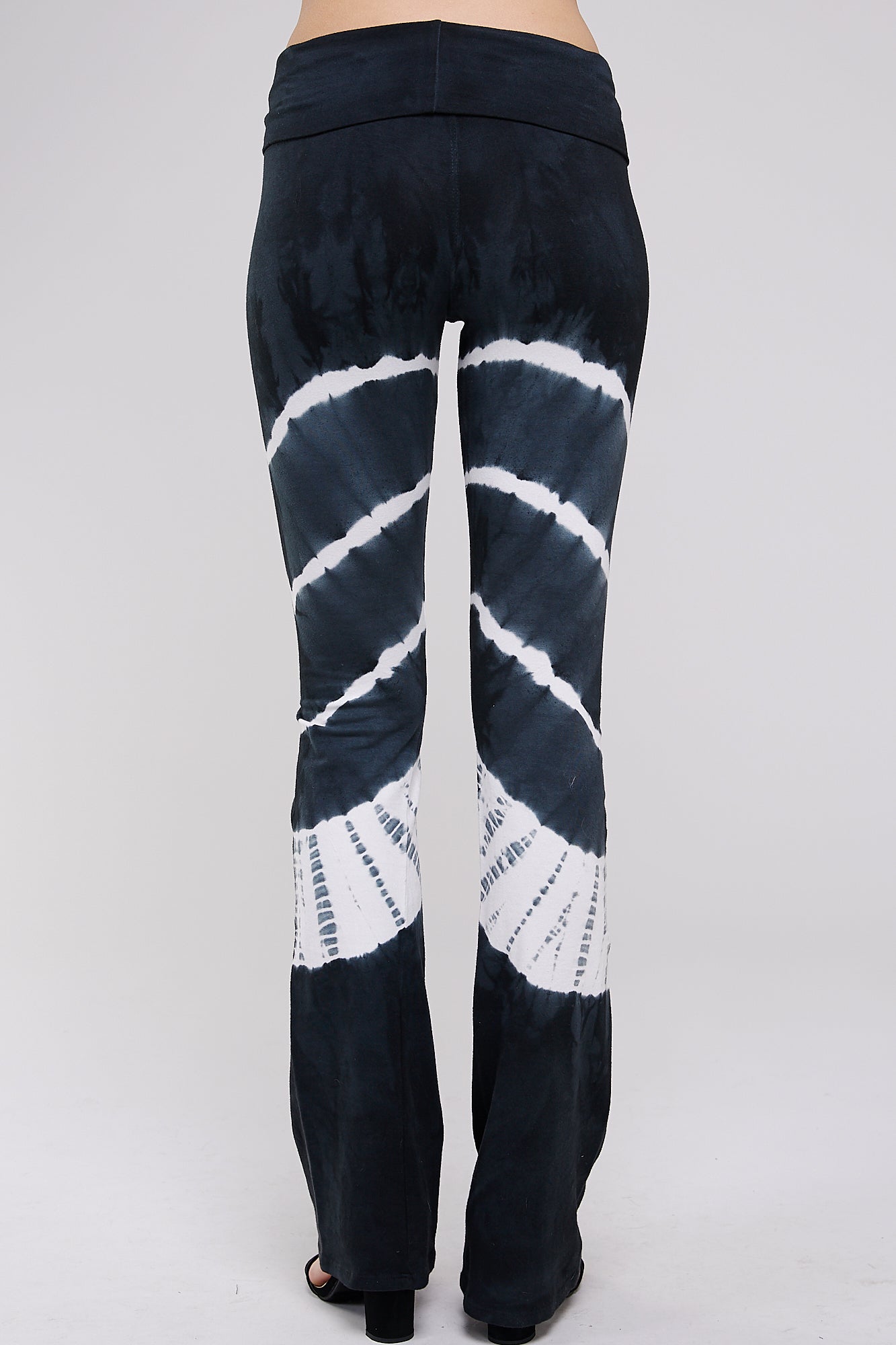 Flared Leg Tie Dye Print Yoga Pants for Women - Urban X Black and White Bamboo