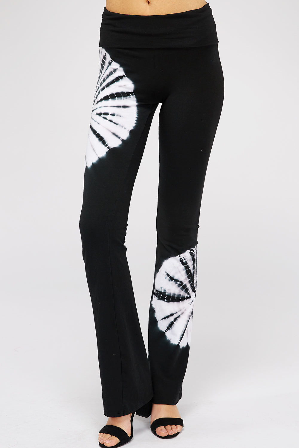 Black & White Spiral Tie-Dye Yoga Pant