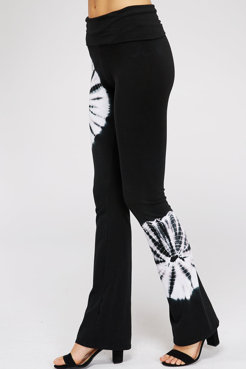 Black & White Spiral Tie-Dye Yoga Pant