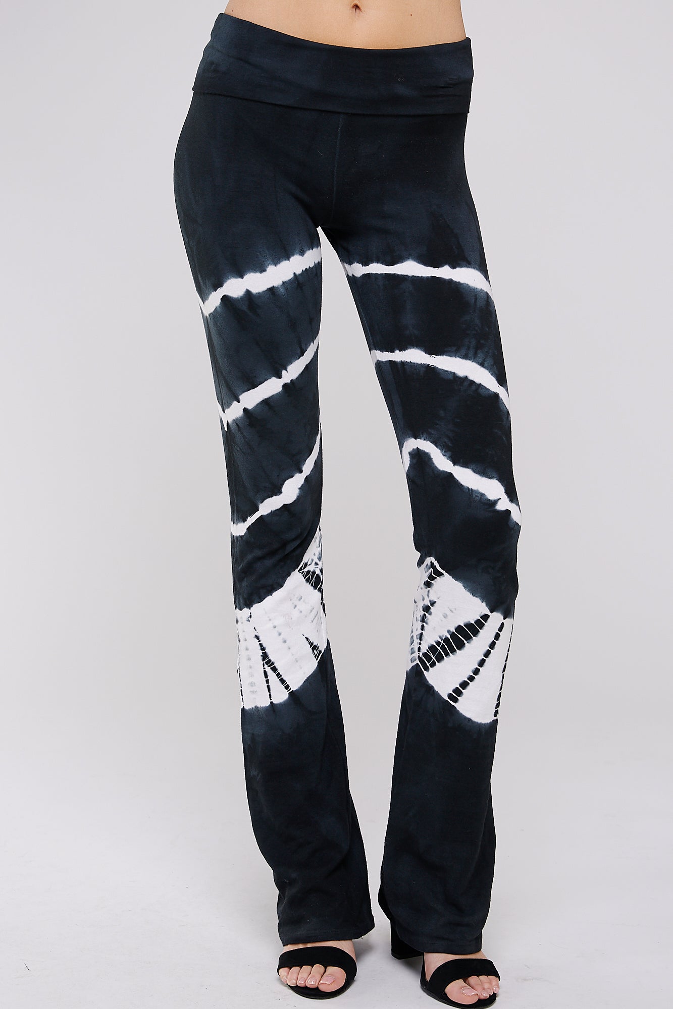 Flared Leg Tie Dye Print Yoga Pants for Women -  Urban X Black and White Bamboo